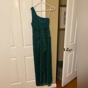 Lulu’s XS maxi gown